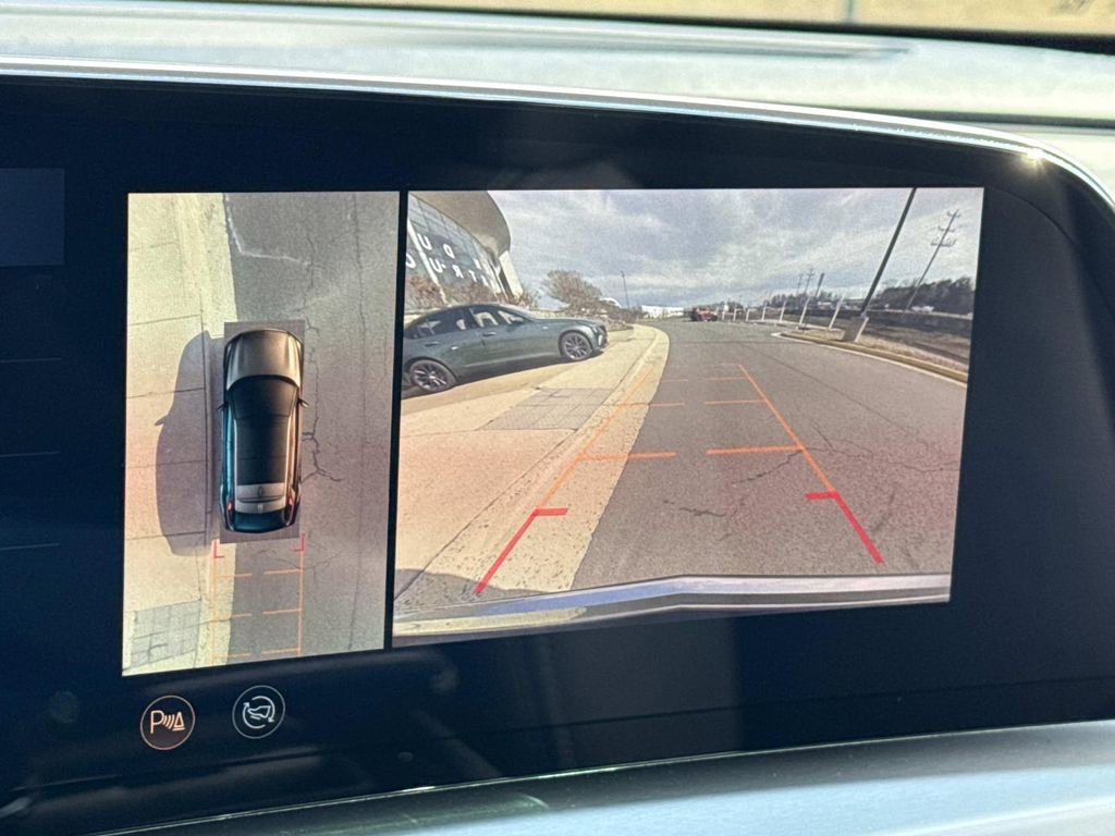 Used 2024 Cadillac Lyriq Luxury w/ LPO, Floor Liner Package image 23