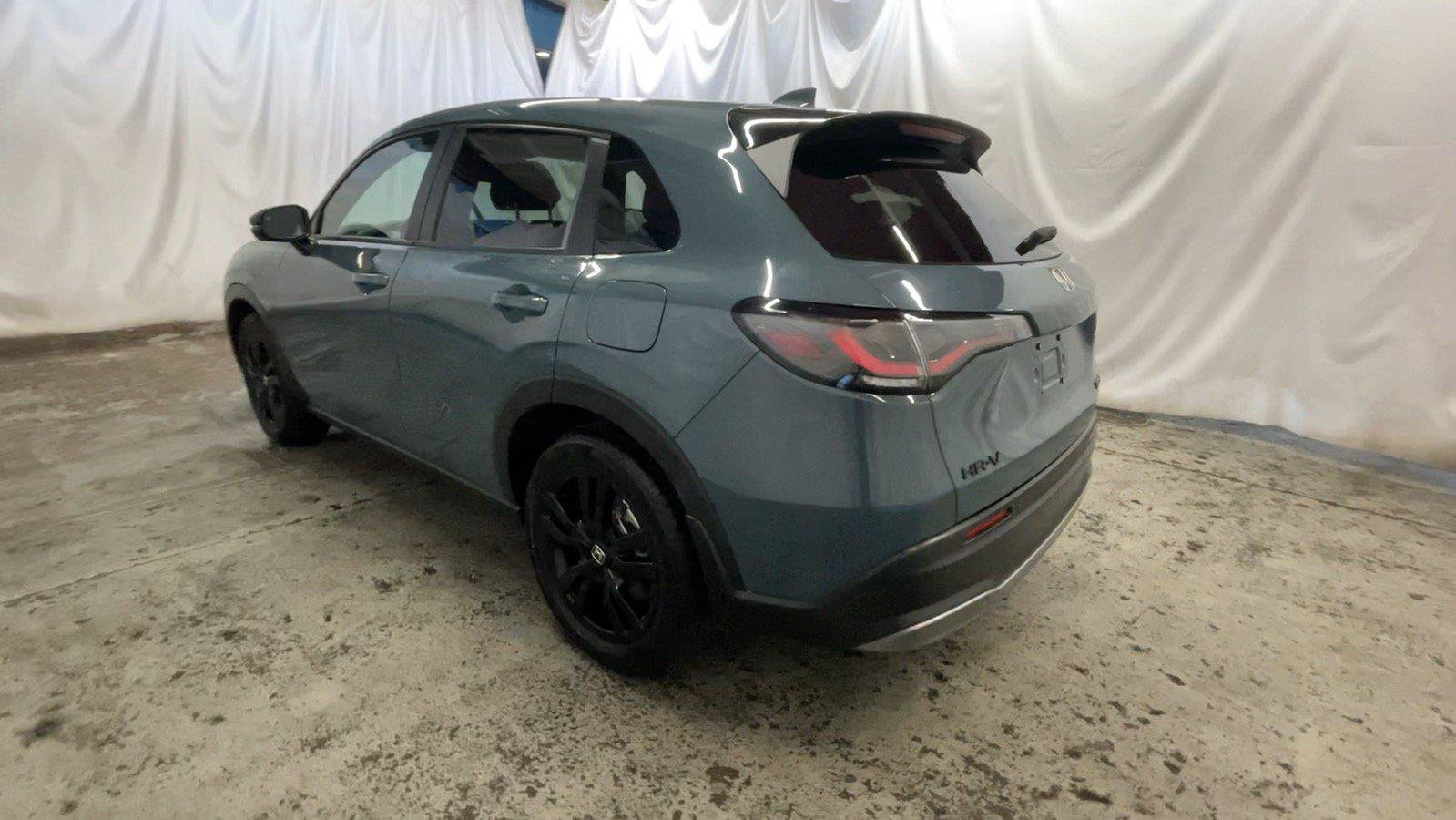 Used 2026 Honda HR-V Sport image 10