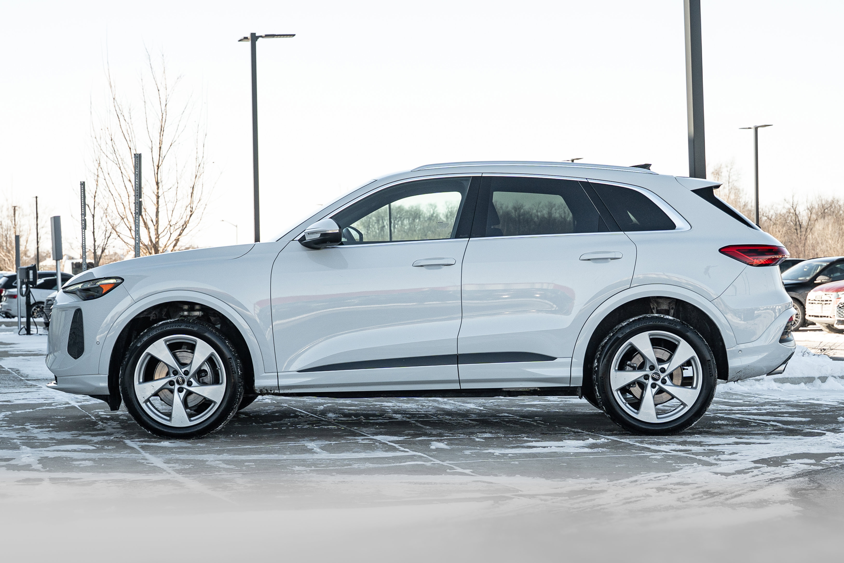 Certified 2025 Audi Q5 Premium Plus w/ Premium Plus image 6