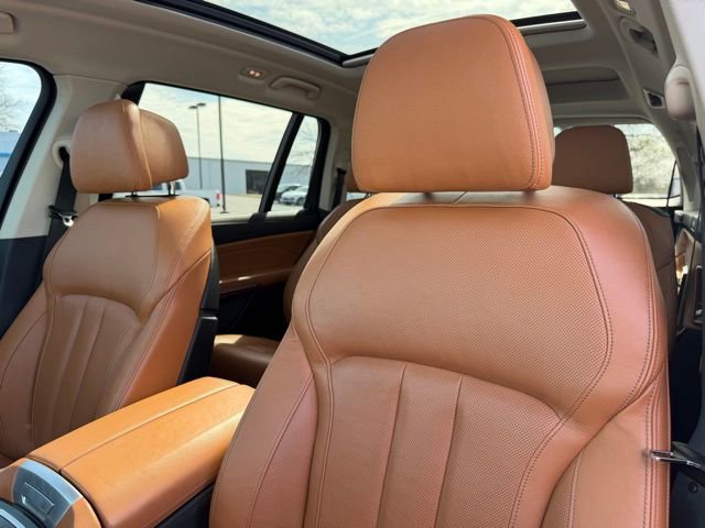 Used 2020 BMW X7 xDrive40i w/ Premium Package AWD/4WD image 26