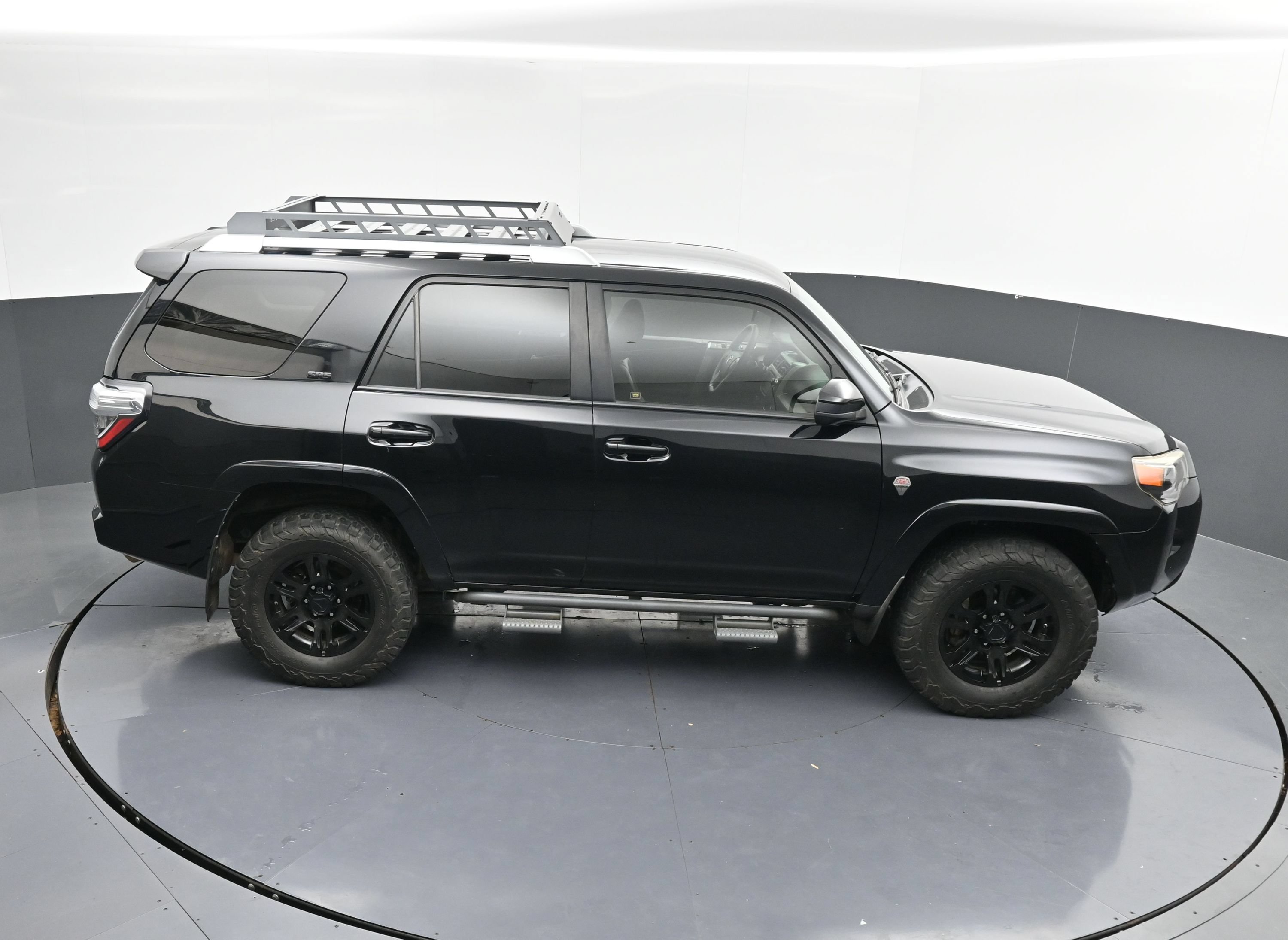 Used 2017 Toyota 4Runner SR5 AWD/4WD image 39
