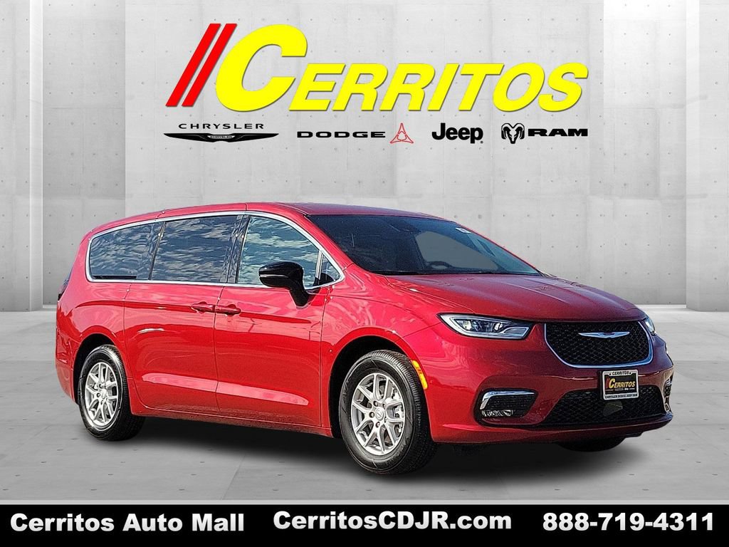 New 2026 Chrysler Pacifica Select