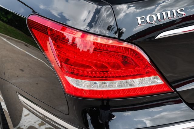 Used 2012 Hyundai Equus Signature RWD image 56