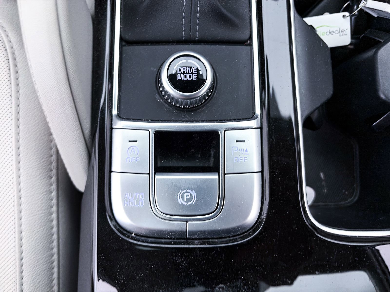 Used 2020 Kia Telluride EX w/ EX Premium Package image 29