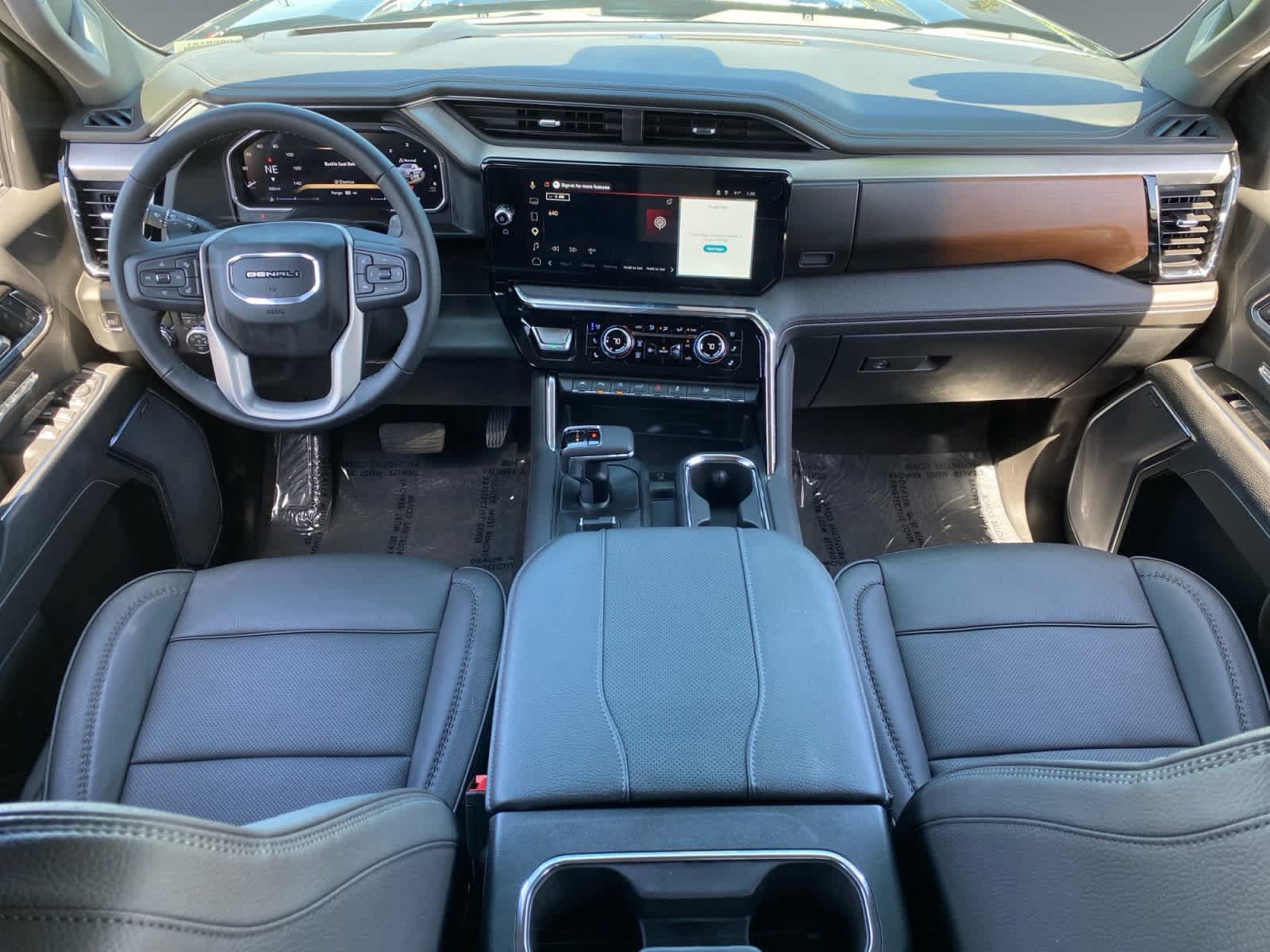 Used 2026 GMC Sierra 1500 Denali w/ Technology Package RWD image 10