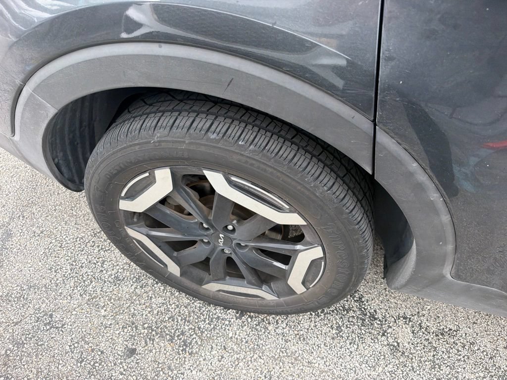 Used 2024 Kia Telluride S FWD image 13