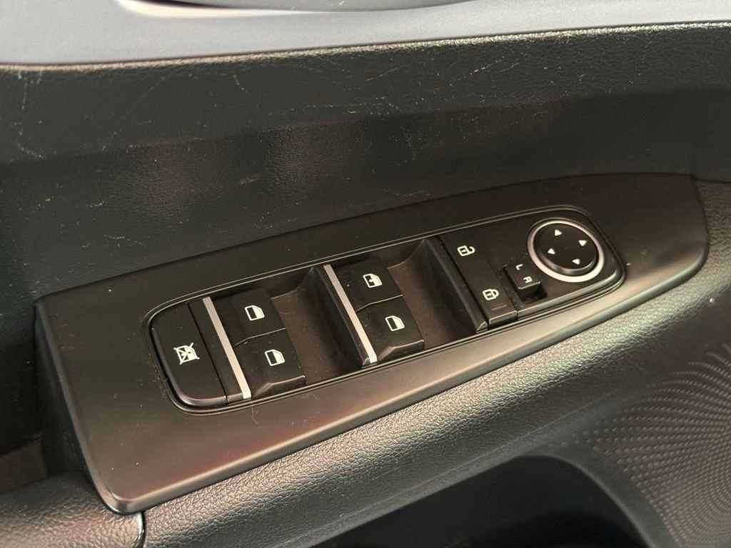 Used 2024 Kia Forte LXS w/ LXS Technology Package FWD image 19