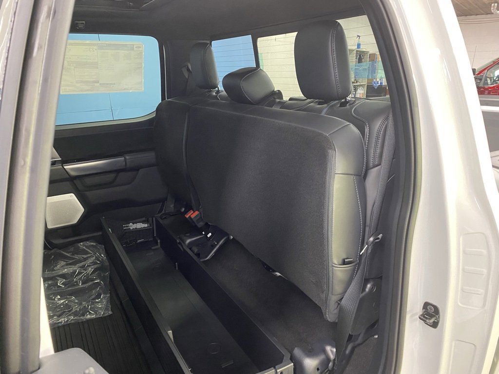 New 2025 Ford F150 Platinum w/ Equipment Group 702A High image 35