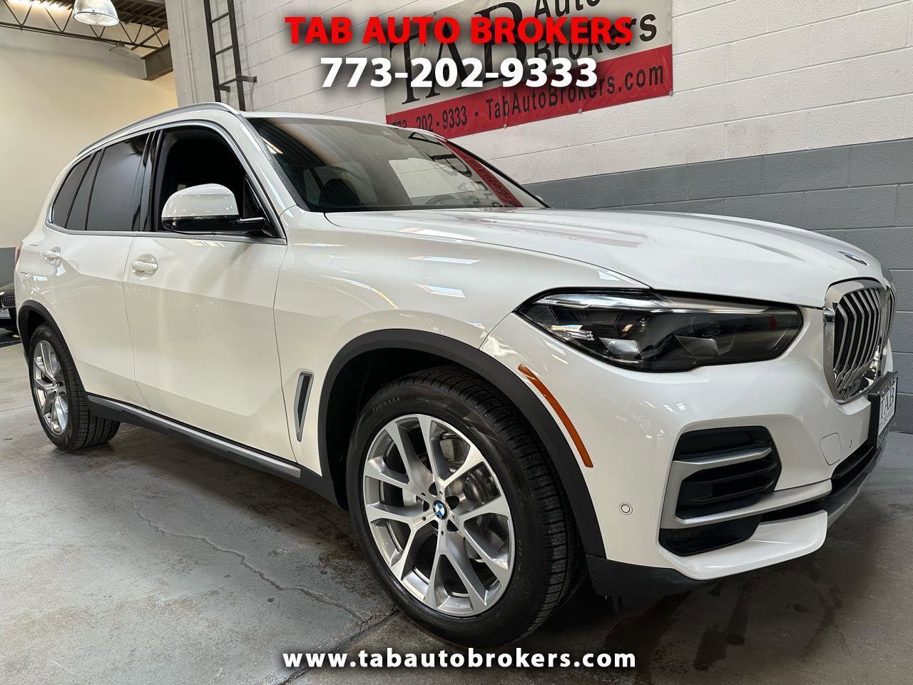 Used 2022 BMW X5 xDrive40i w/ Climate Comfort Package