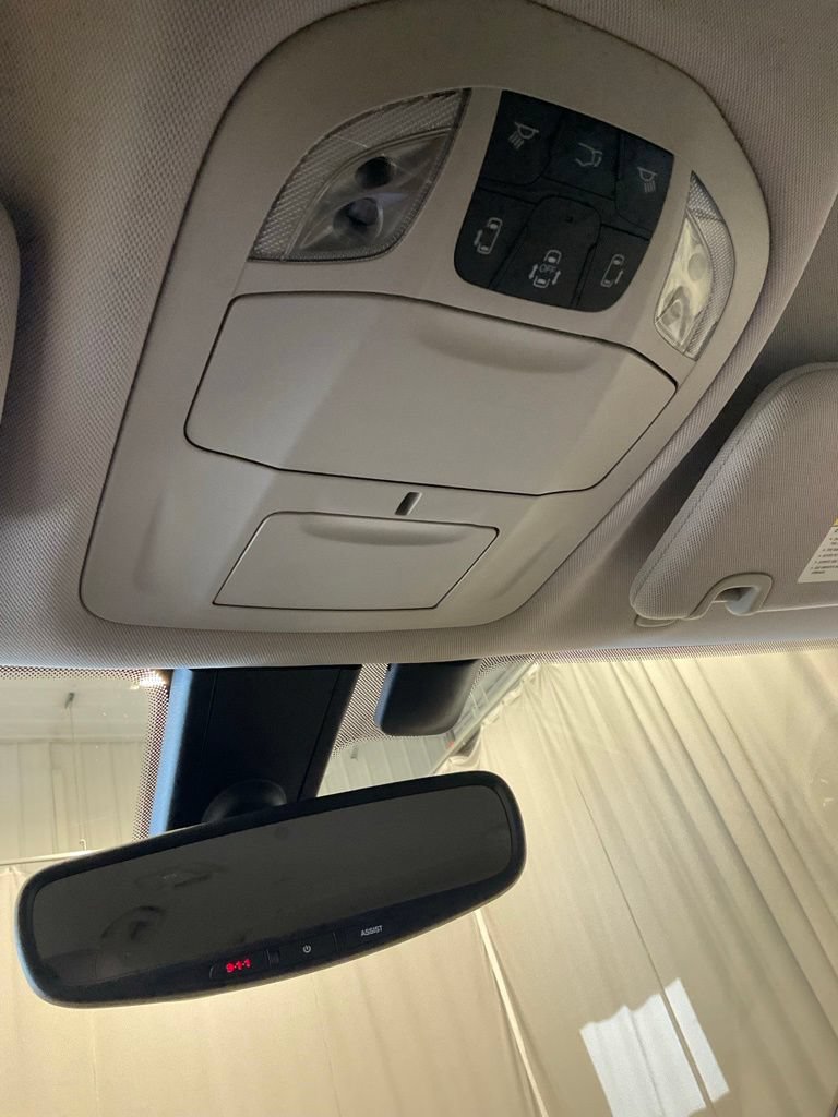 Used 2017 Chrysler Pacifica Touring-L Plus FWD image 27