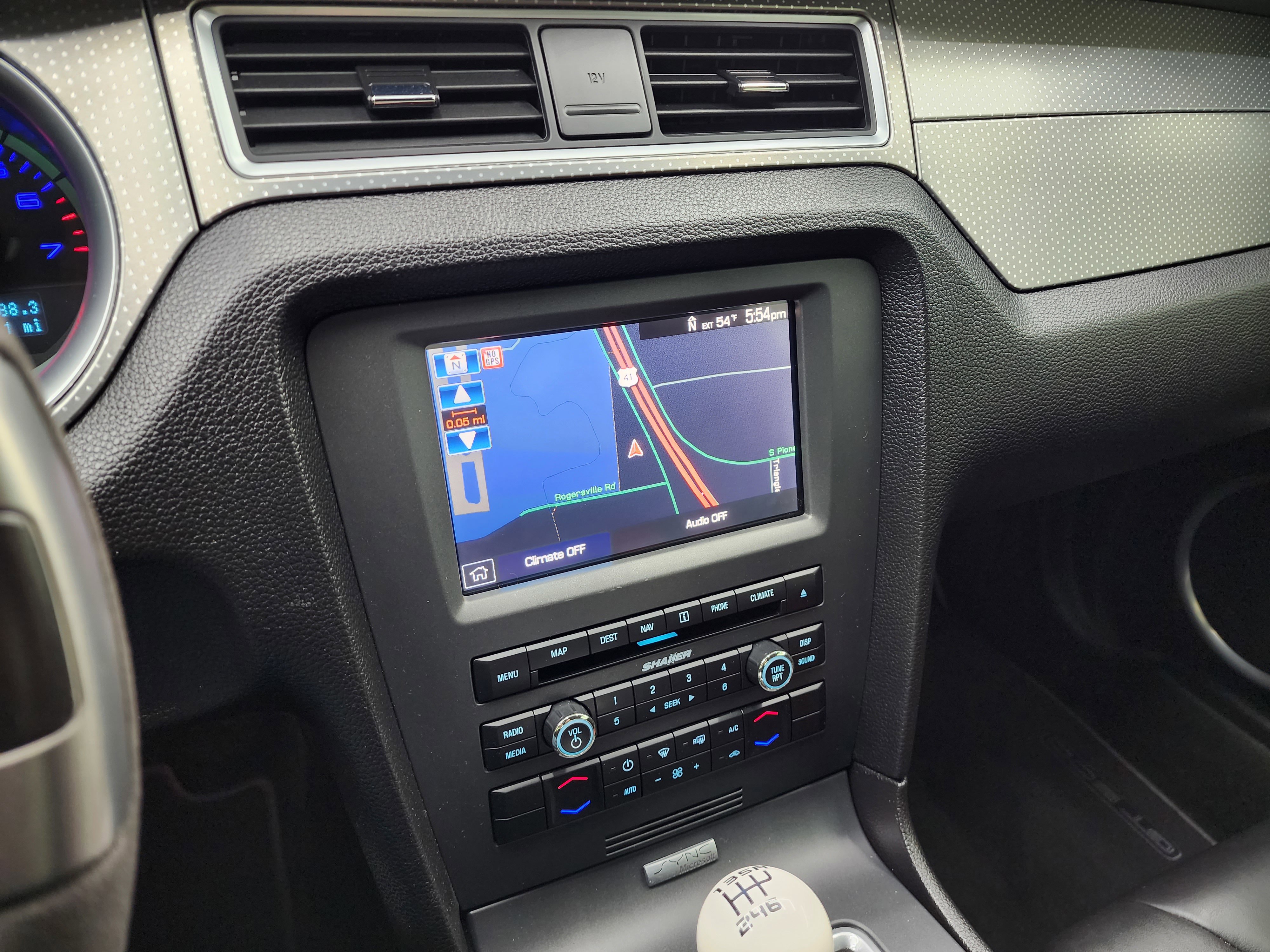 Used 2012 Ford Mustang Shelby GT500 w/ SVT Performance Pkg image 10