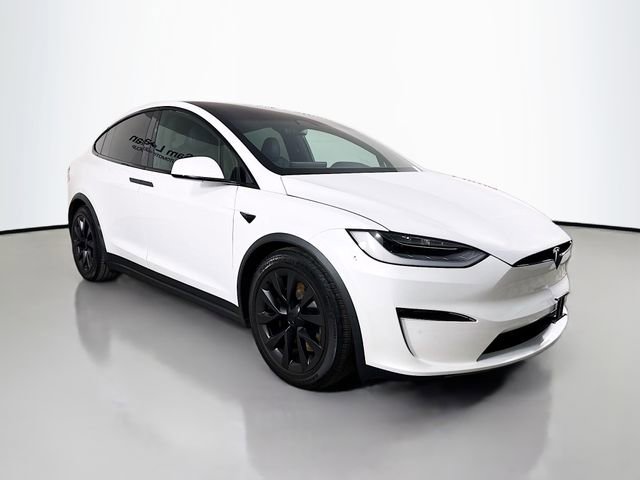 Used 2022 Tesla Model X image 1