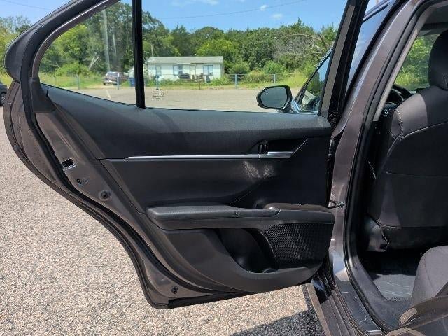 Used 2023 Toyota Camry LE FWD image 12