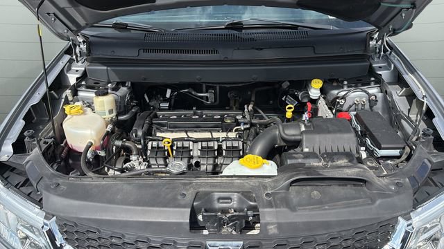 Used 2018 Dodge Journey SE FWD image 16