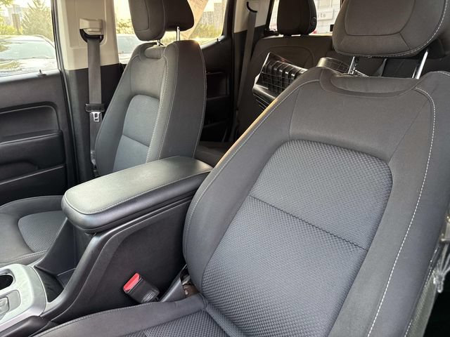 Used 2019 Chevrolet Colorado LT w/ LT Convenience Package RWD image 21