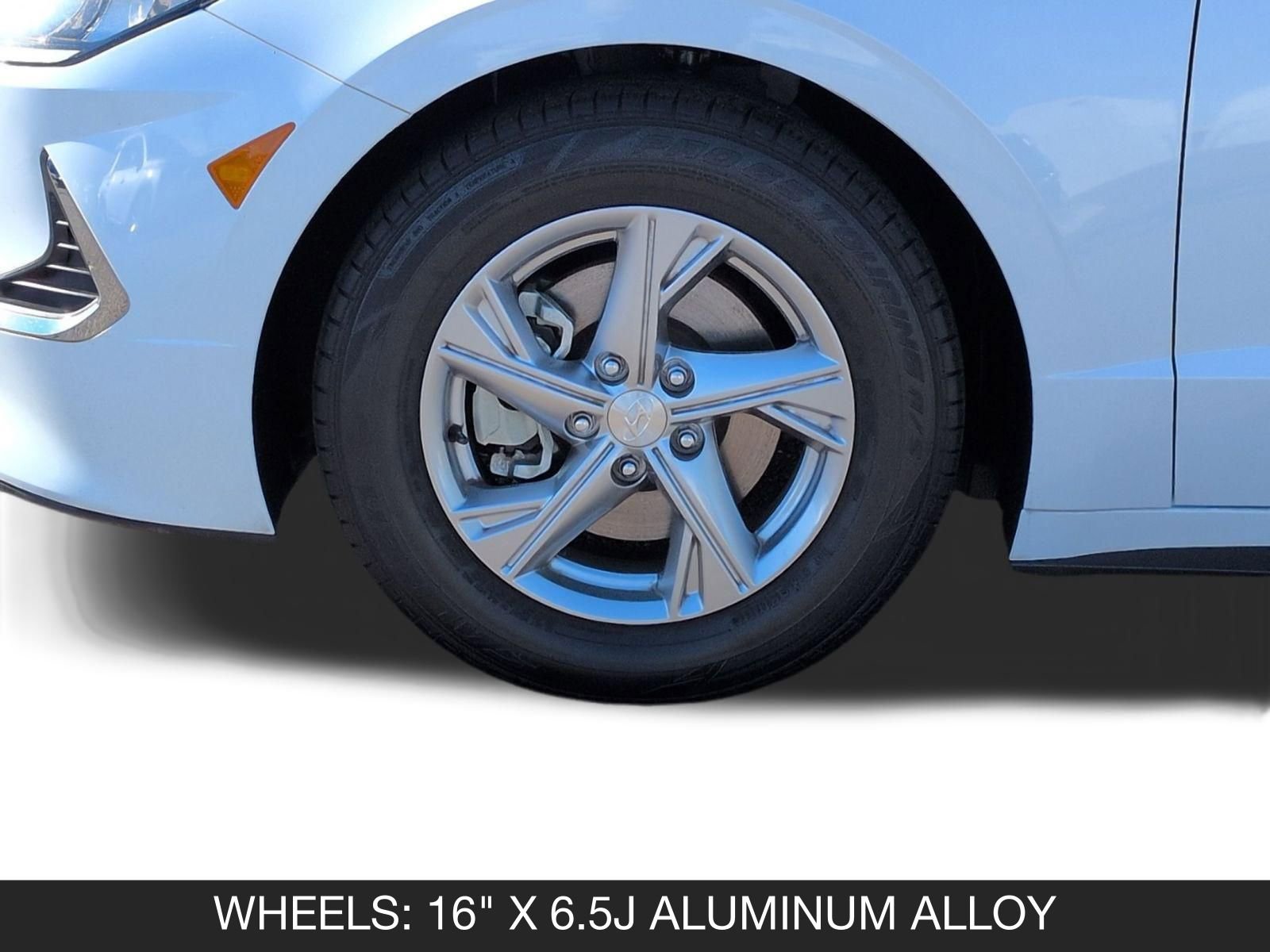 Used 2022 Hyundai Sonata SE w/ Preferred Accessory Package image 12