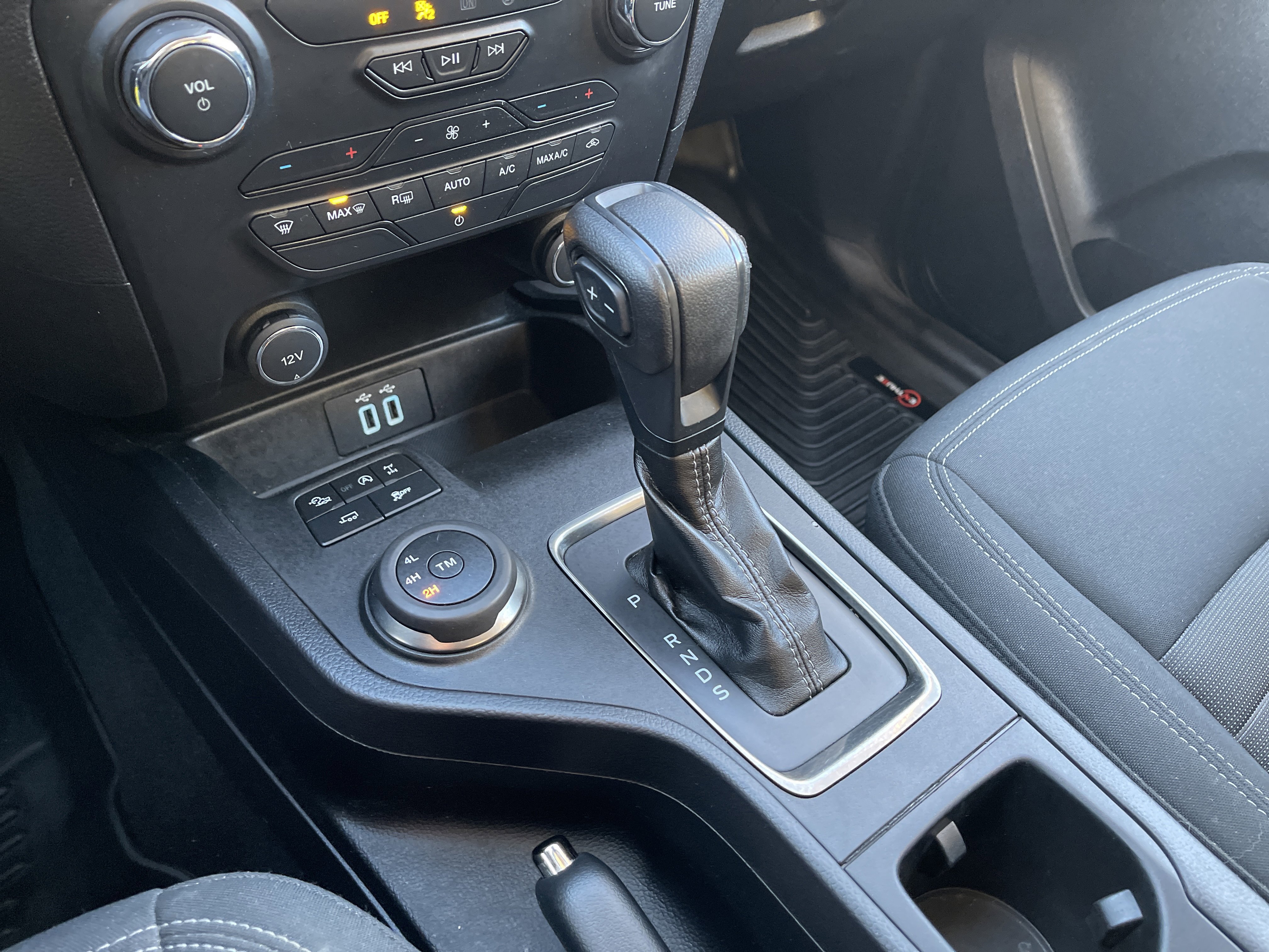 Used 2020 Ford Ranger XLT w/ FX4 Off-Road Package image 21