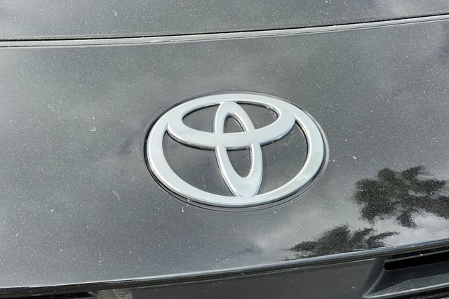 Used 2025 Toyota Camry LE FWD image 37