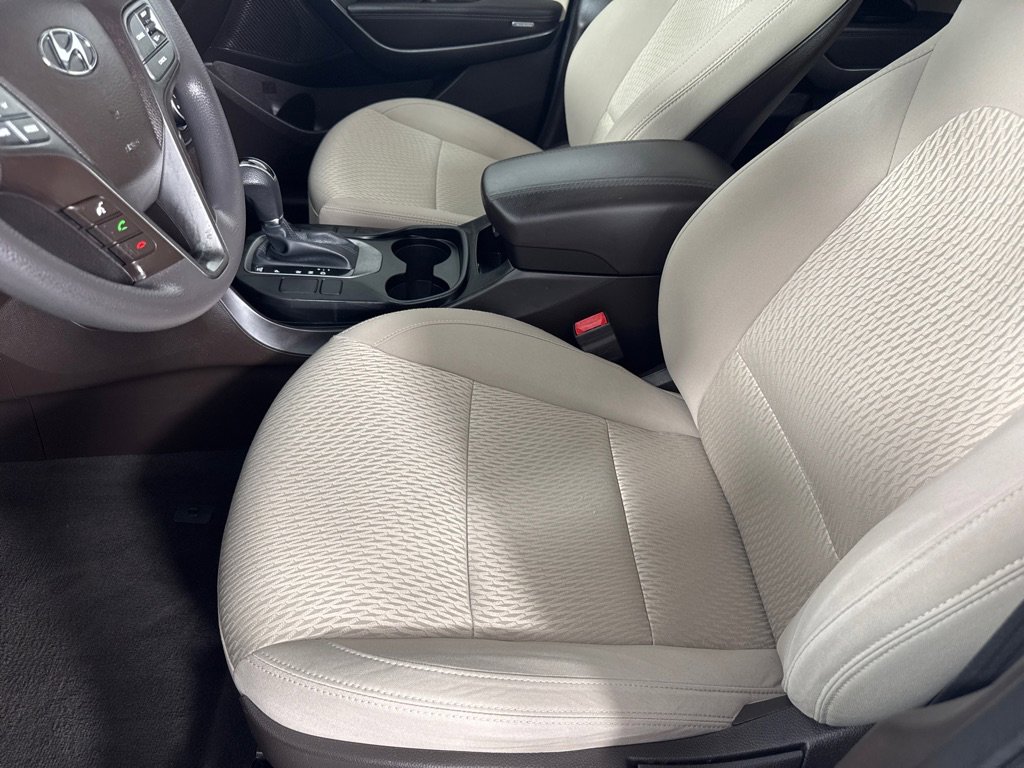 Used 2017 Hyundai Santa Fe Sport image 13