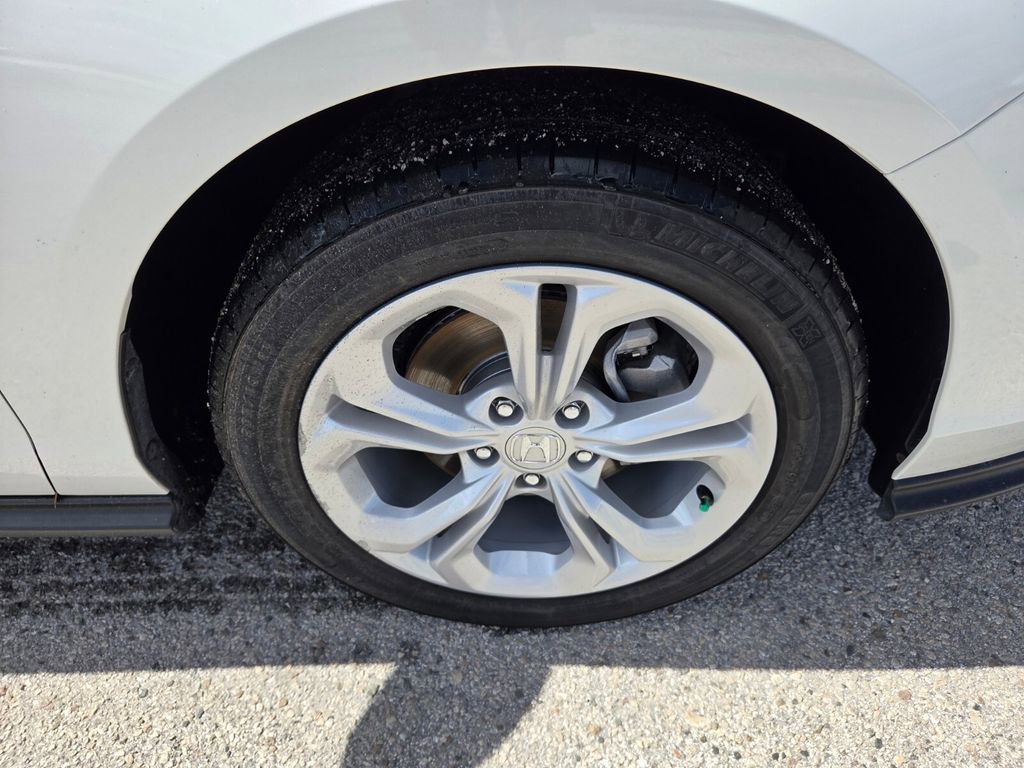 Used 2025 Honda Accord LX image 16