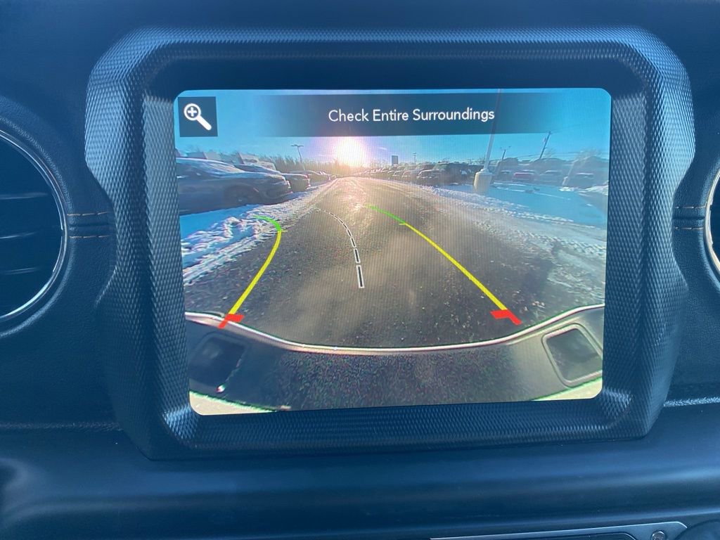 Certified 2021 Jeep Gladiator Overland image 30