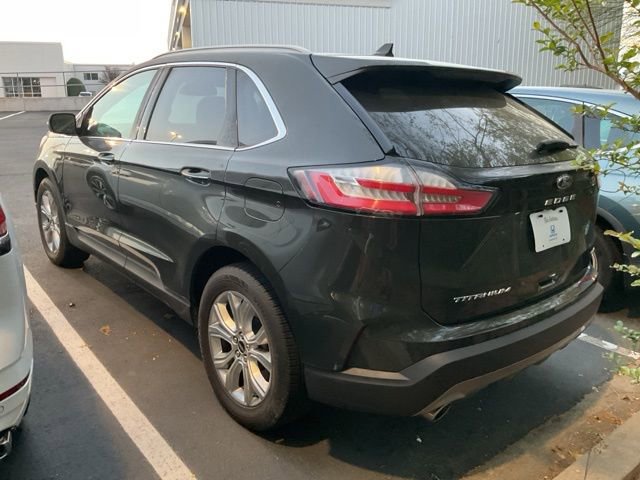 Used 2023 Ford Edge Titanium image 9
