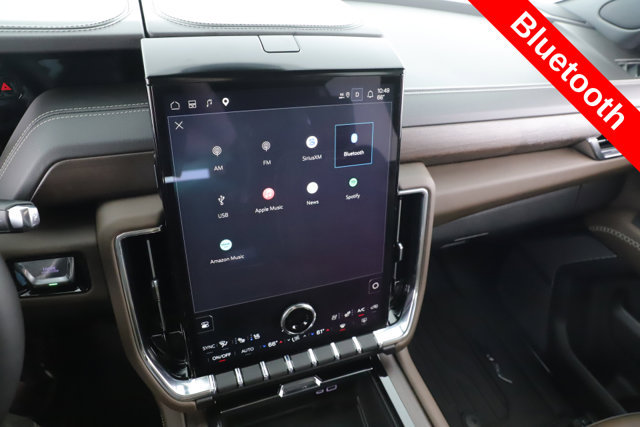 Used 2026 GMC Yukon Denali Ultimate AWD/4WD image 26