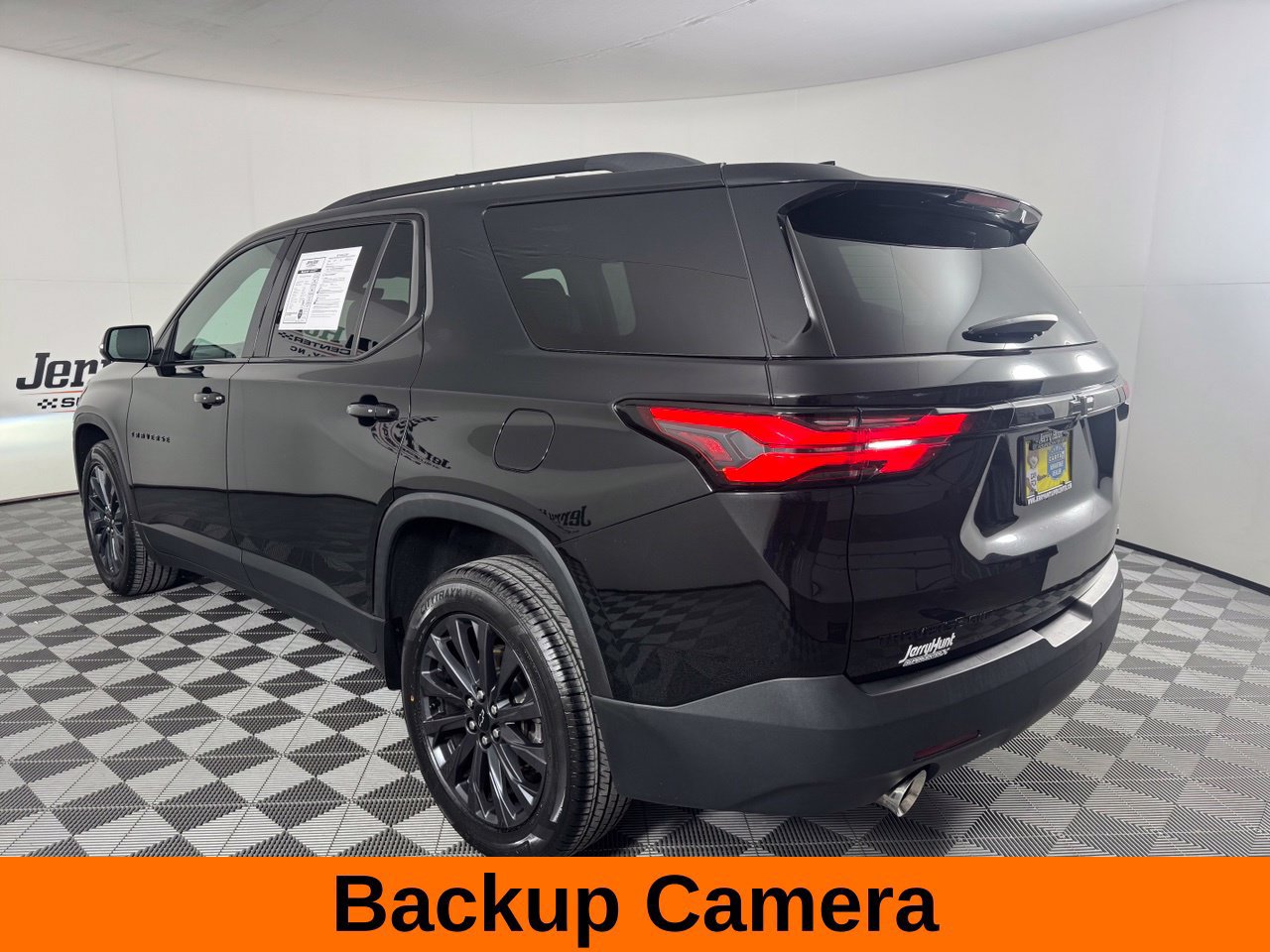 Used 2023 Chevrolet Traverse RS AWD/4WD image 11