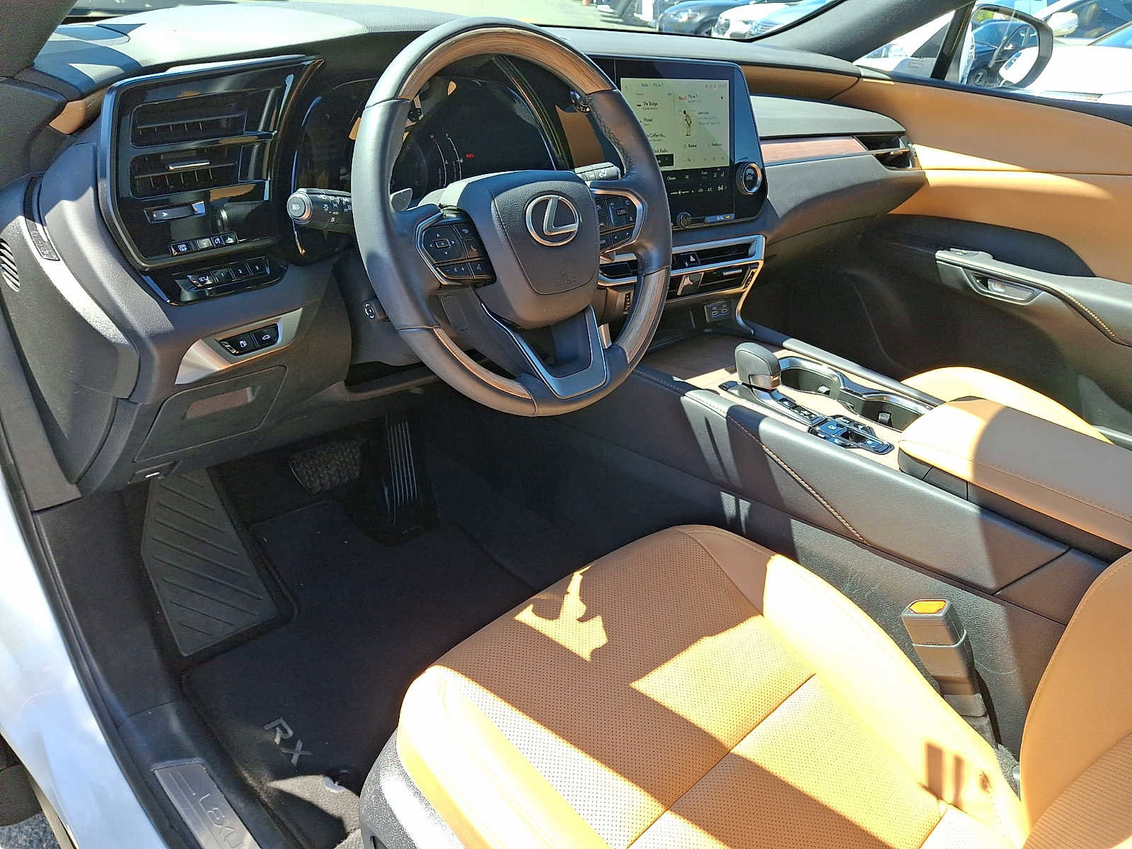 Used 2023 Lexus RX 350 Premium w/ Accessory Package AWD/4WD image 10