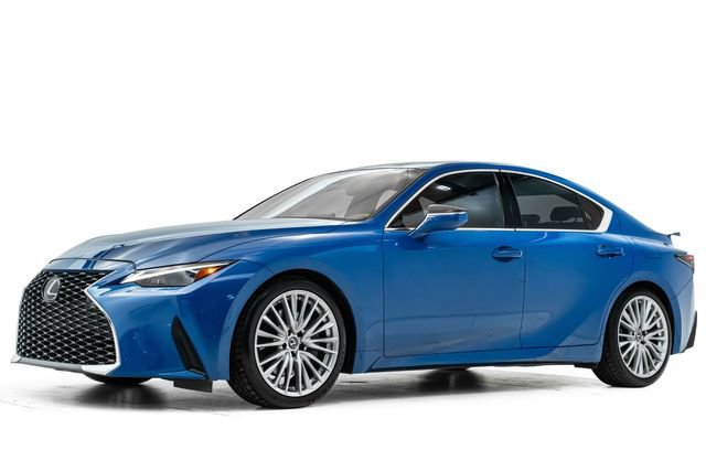 Used 2022 Lexus IS 300 w/ Premium Package RWD image 7