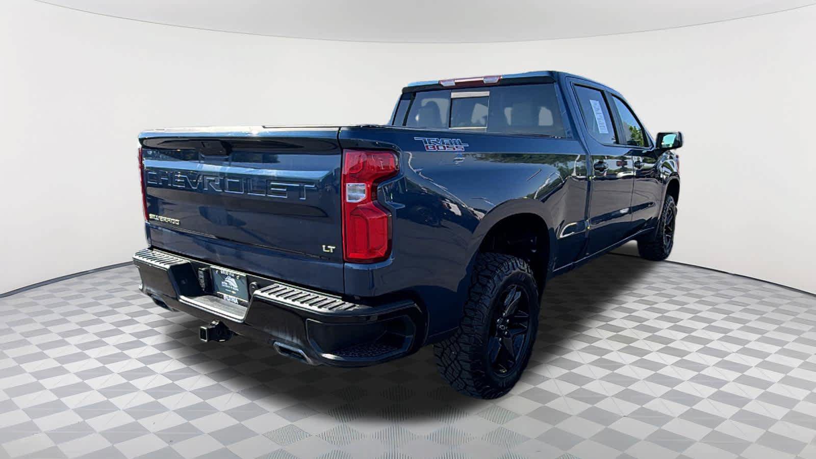 Used 2021 Chevrolet Silverado 1500 LT Trail Boss w/ Convenience Package II AWD/4WD image 5