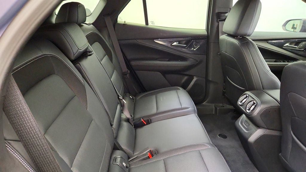 Used 2024 Chevrolet Blazer EV LT AWD/4WD image 21
