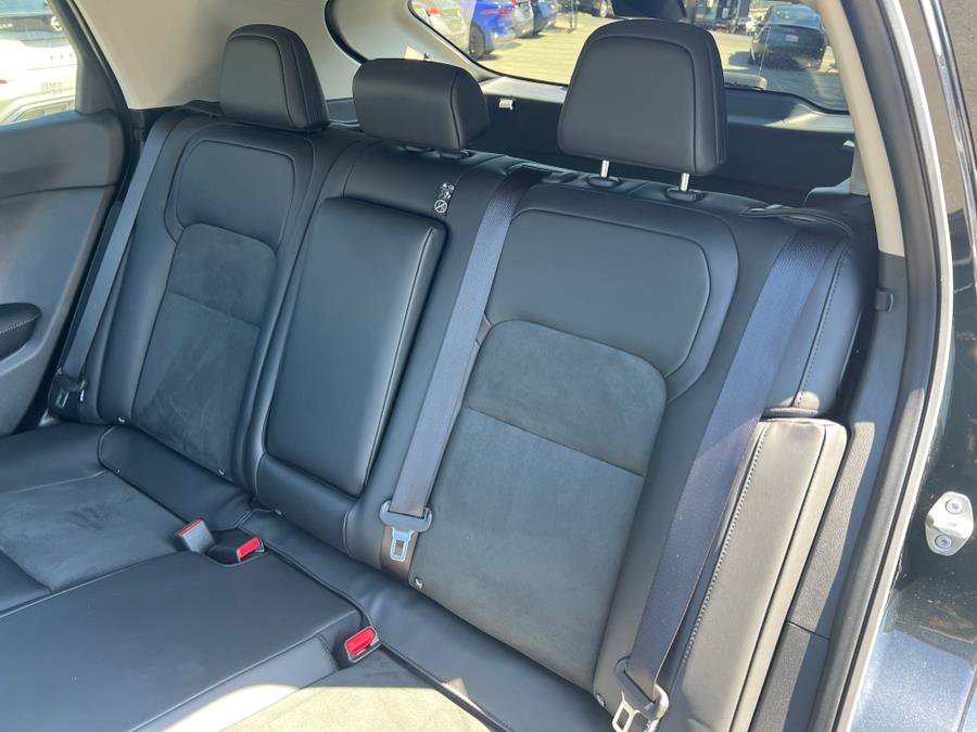 Used 2025 Nissan Ariya FWD image 46
