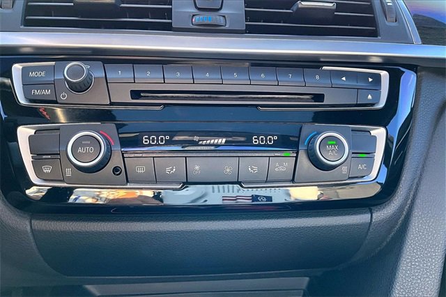 Used 2018 BMW 330e w/ Convenience Package image 24