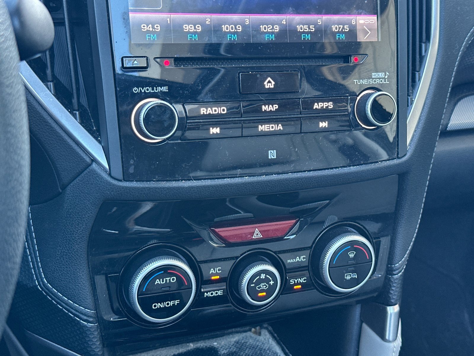 Used 2021 Subaru Forester Limited image 19