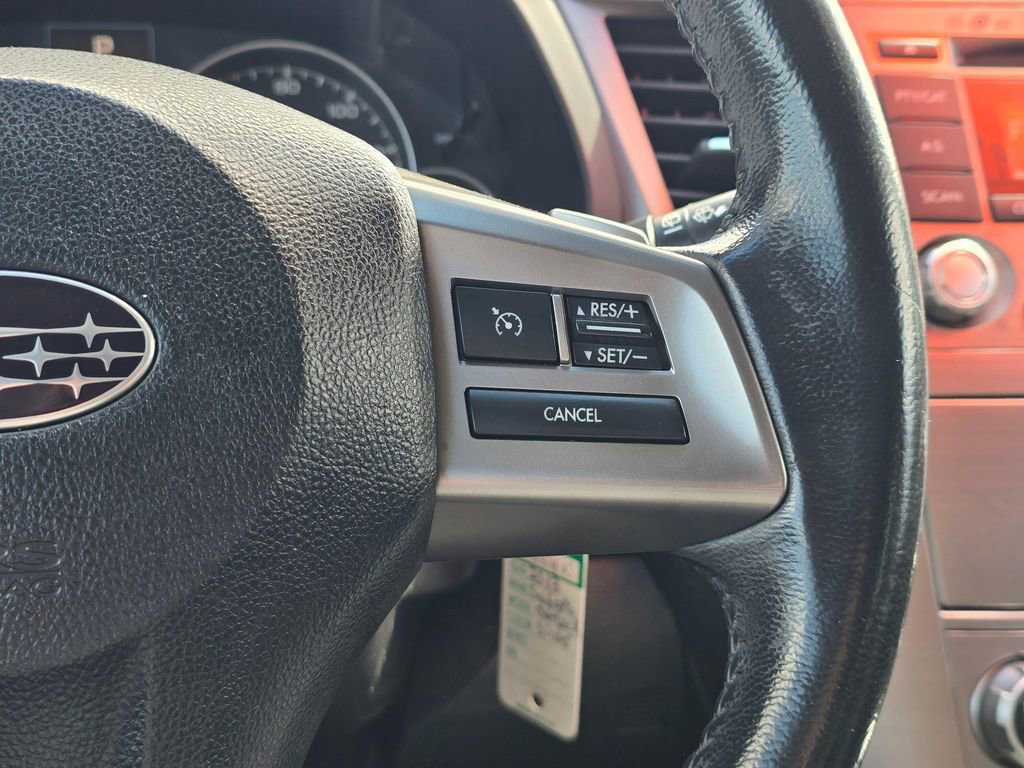 Used 2013 Subaru Outback 2.5i Premium AWD/4WD image 16
