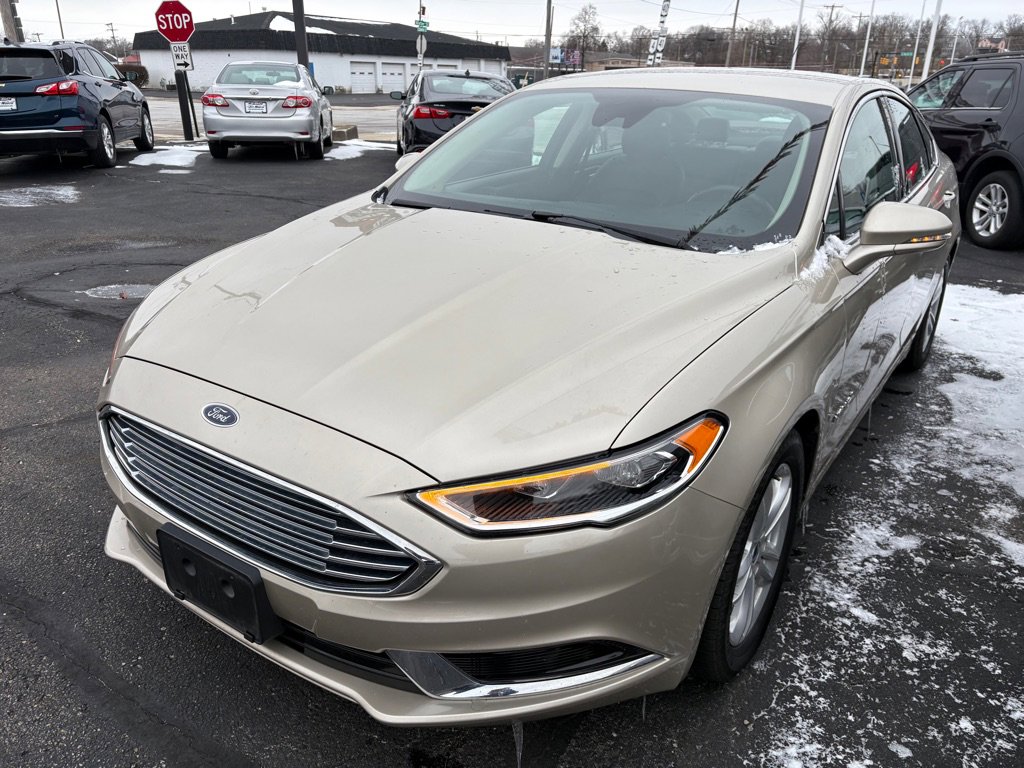 Used 2018 Ford Fusion SE w/ Equipment Group 602A image 6