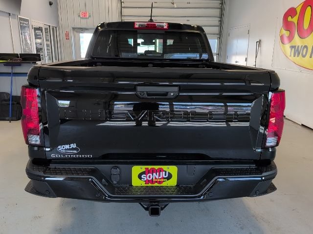 New 2026 Chevrolet Colorado LT w/ Advanced Trailering Package AWD/4WD image 3