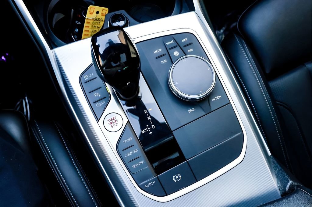 Used 2022 BMW 330i Sedan image 42