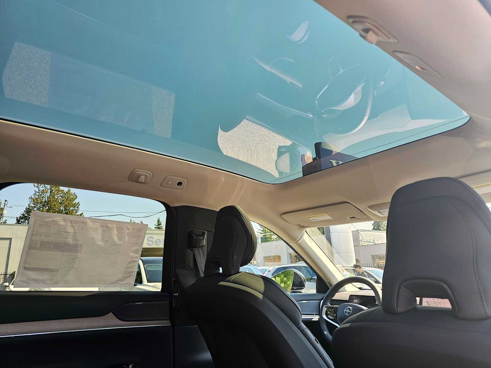 New 2025 Volvo EX90 Plus AWD/4WD image 14