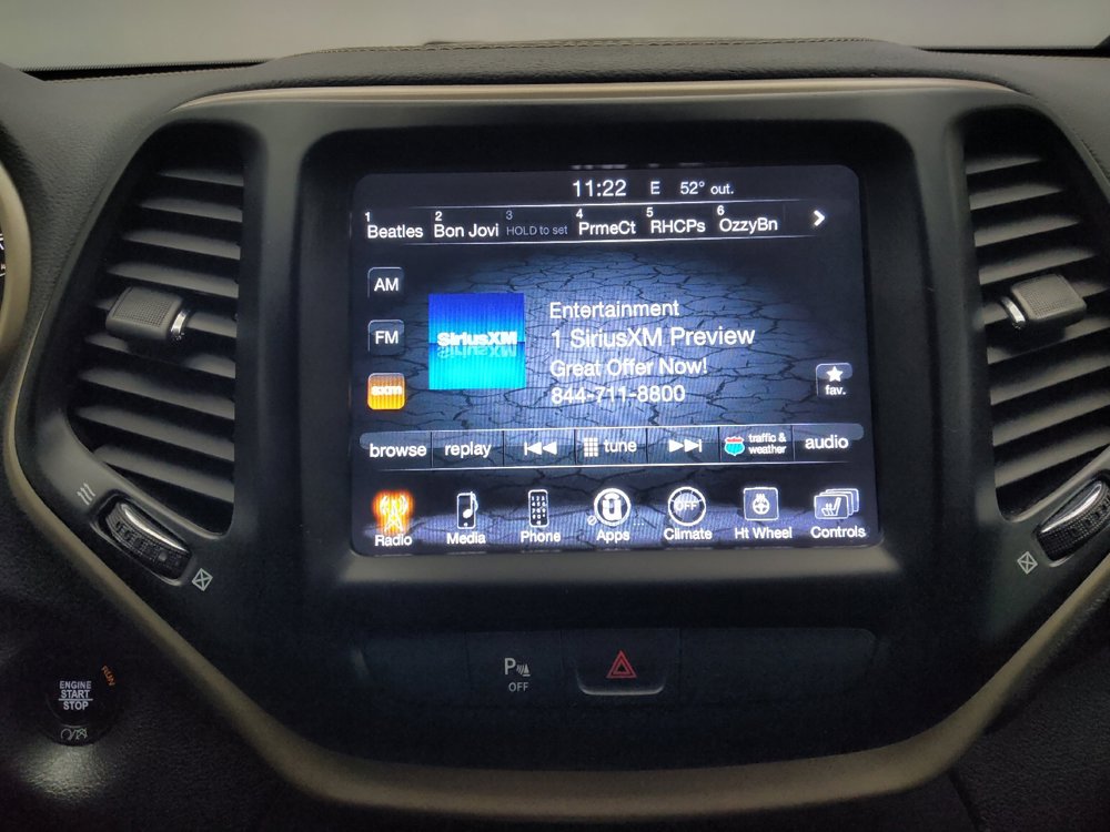 Used 2018 Jeep Cherokee Limited FWD image 25