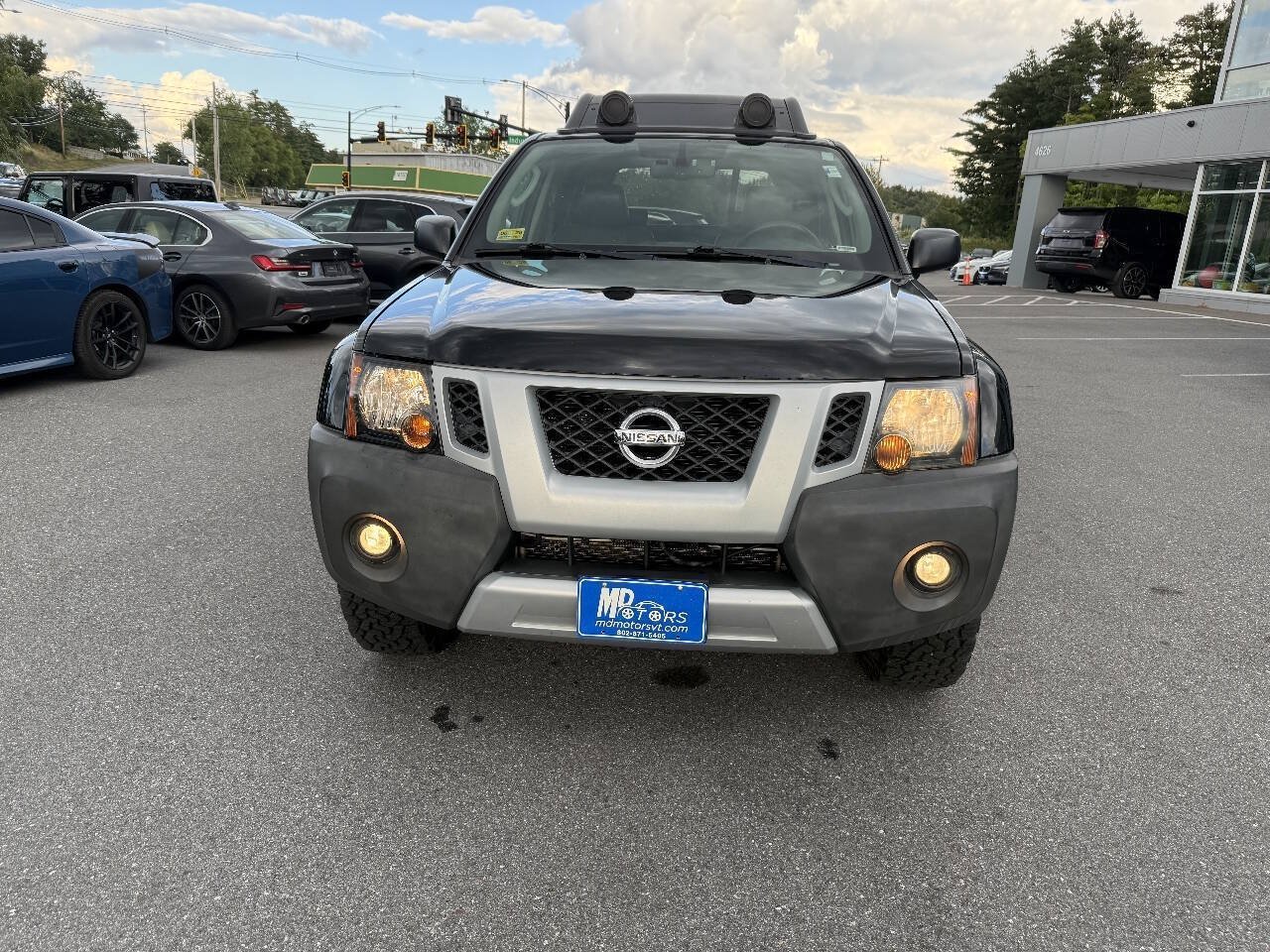 Used 2011 Nissan Xterra PRO-4X w/ Pro-4x Leather Pkg AWD/4WD image 3