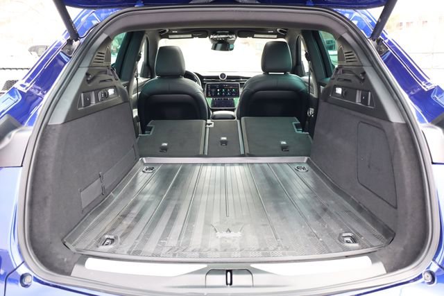 Used 2024 Maserati Grecale GT image 24