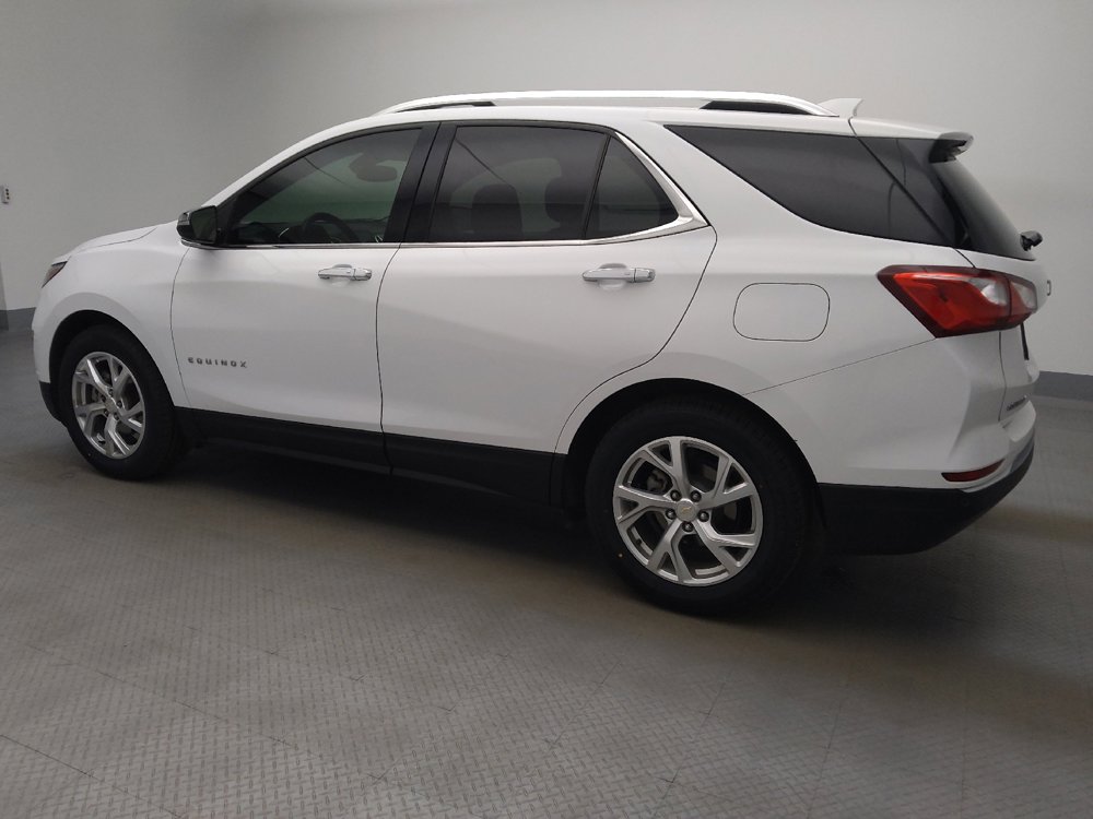 Used 2018 Chevrolet Equinox Premier image 3