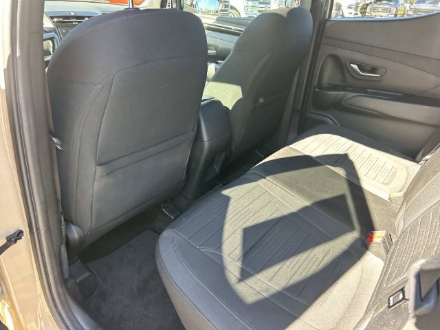 Used 2022 Hyundai Santa Cruz SEL w/ Activity Package FWD image 18