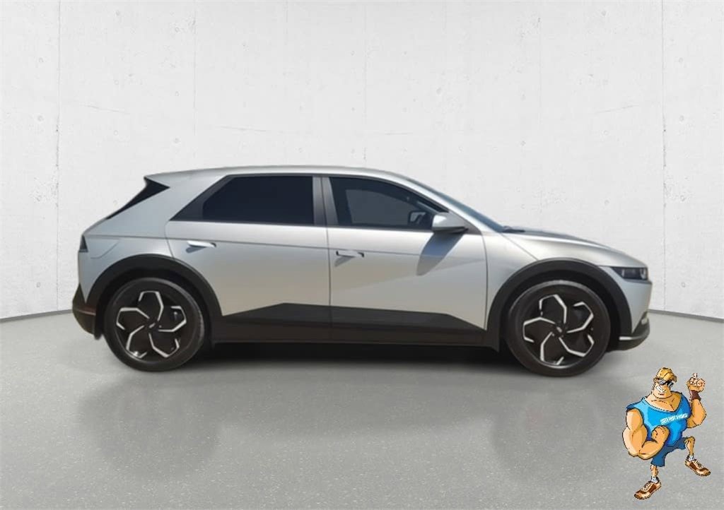 Used 2024 Hyundai Ioniq 5 SEL image 4