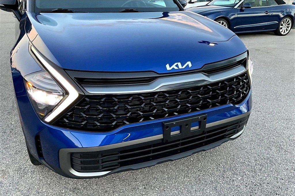 Used 2023 Kia Sportage X-Line w/ X-Line Premium Package image 11
