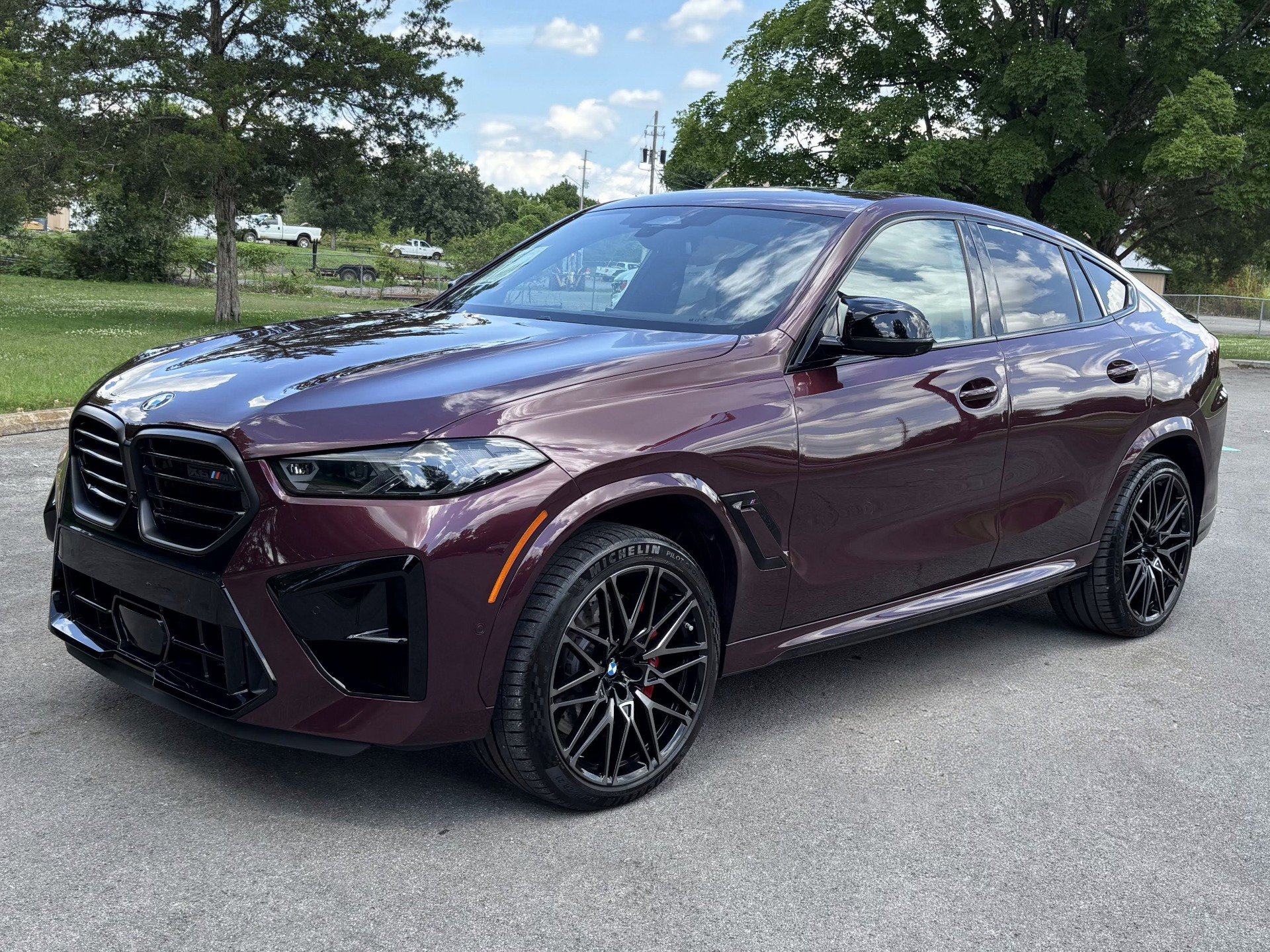 Used 2024 BMW X6 M Competition w/ Executive Package AWD/4WD image 2