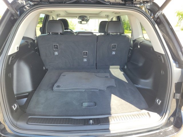 Used 2023 Jeep Grand Cherokee Limited RWD image 8