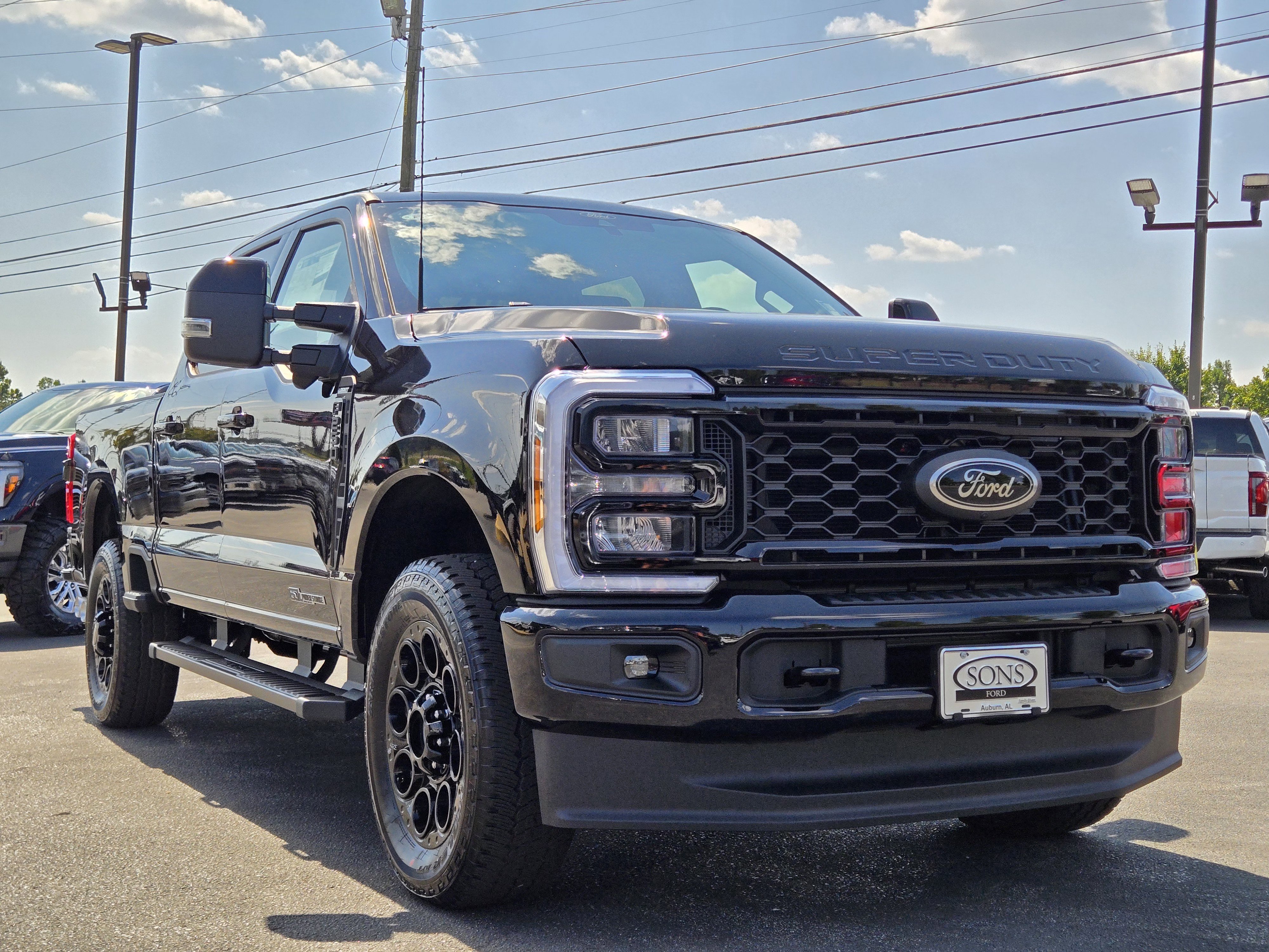 New 2026 Ford F250 Lariat w/ Black Appearance Package image 5